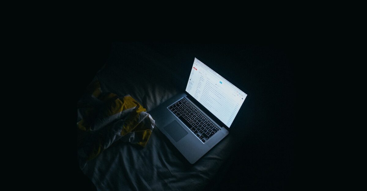3 Ways to Cut Through the Inbox and Connect with Candidates